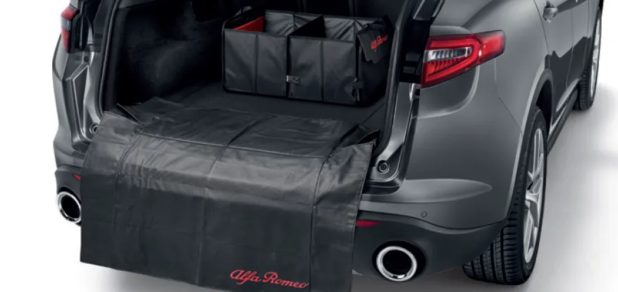 Alfa Romeo Loading Edge Protective Mat