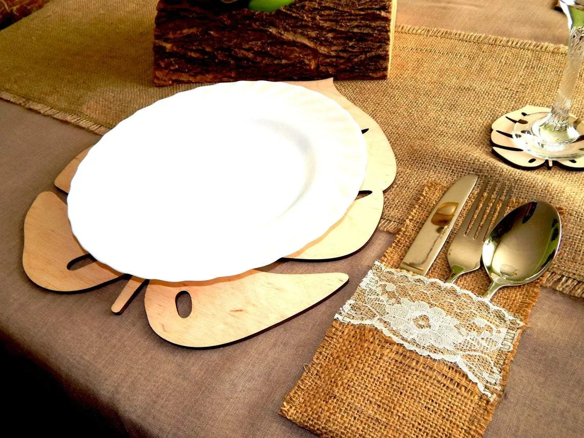 AmericanElm Multi Set Wooden Monstera Leaf Placemat and Coaster for Dining Table, Decoration Mats, Kitchen Decor (Placemat 30x33 cm, Coasters 9x9 cm)