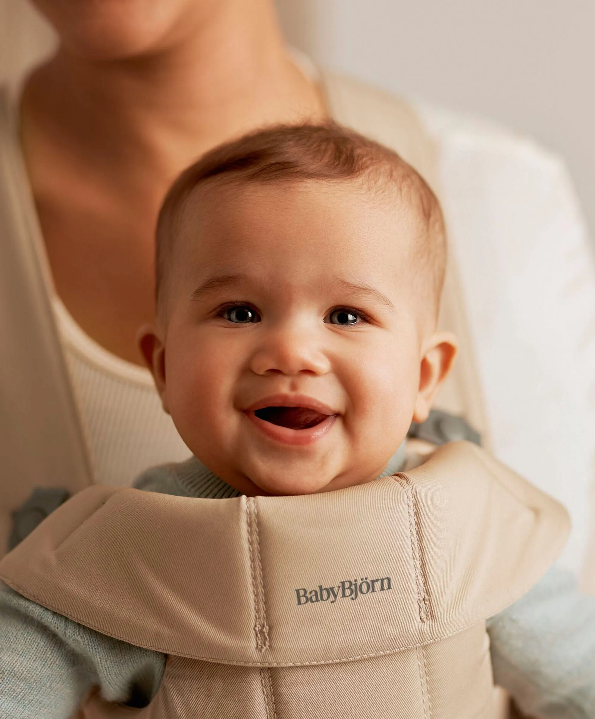 BabyBjörn Baby Carrier Mini - Beige