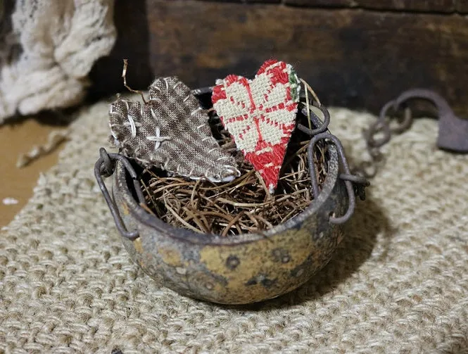 Balance Scale Diminutive Size Tole Painted with Hearts