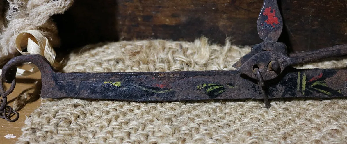 Balance Scale Diminutive Size Tole Painted with Hearts