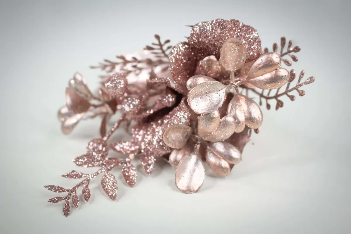 Boxwood Berry Pick - Rose Gold