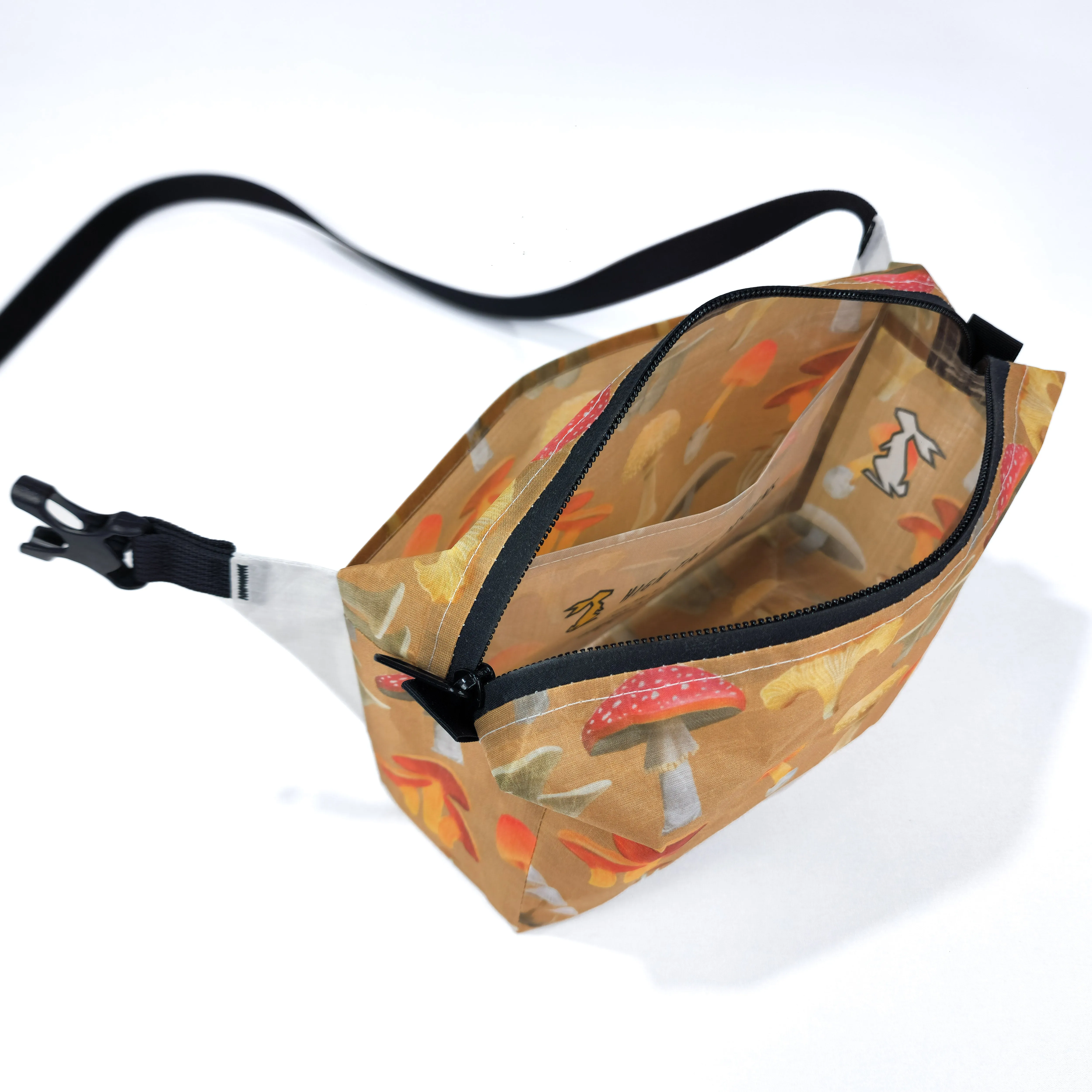 Fanny Pack v1.5 "Botany Poster" - by Ash Ryan