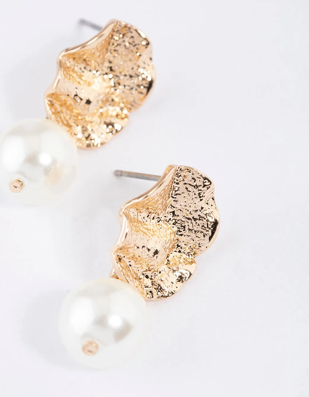 Gold Molten Plate Pearl Earrings