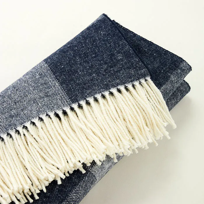 Hudson Plaid Throw in Navy