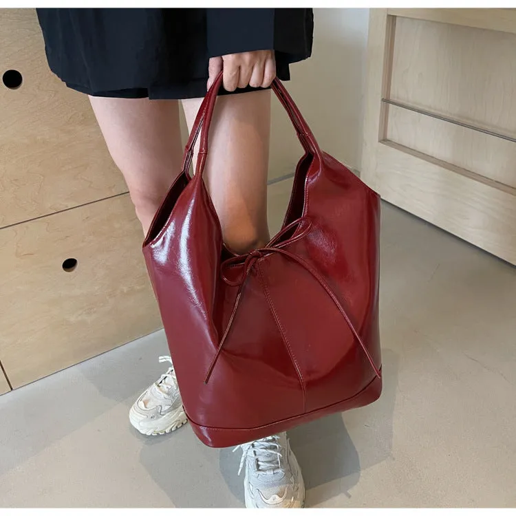 KalonBd Retro valentine Tote Bag