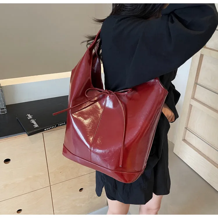 KalonBd Retro valentine Tote Bag