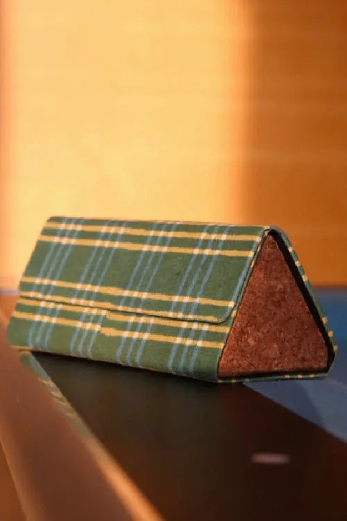 Kirgiti's Cork Hamper Box With Foldable Specs Case And 2-In-1 Cork Diya