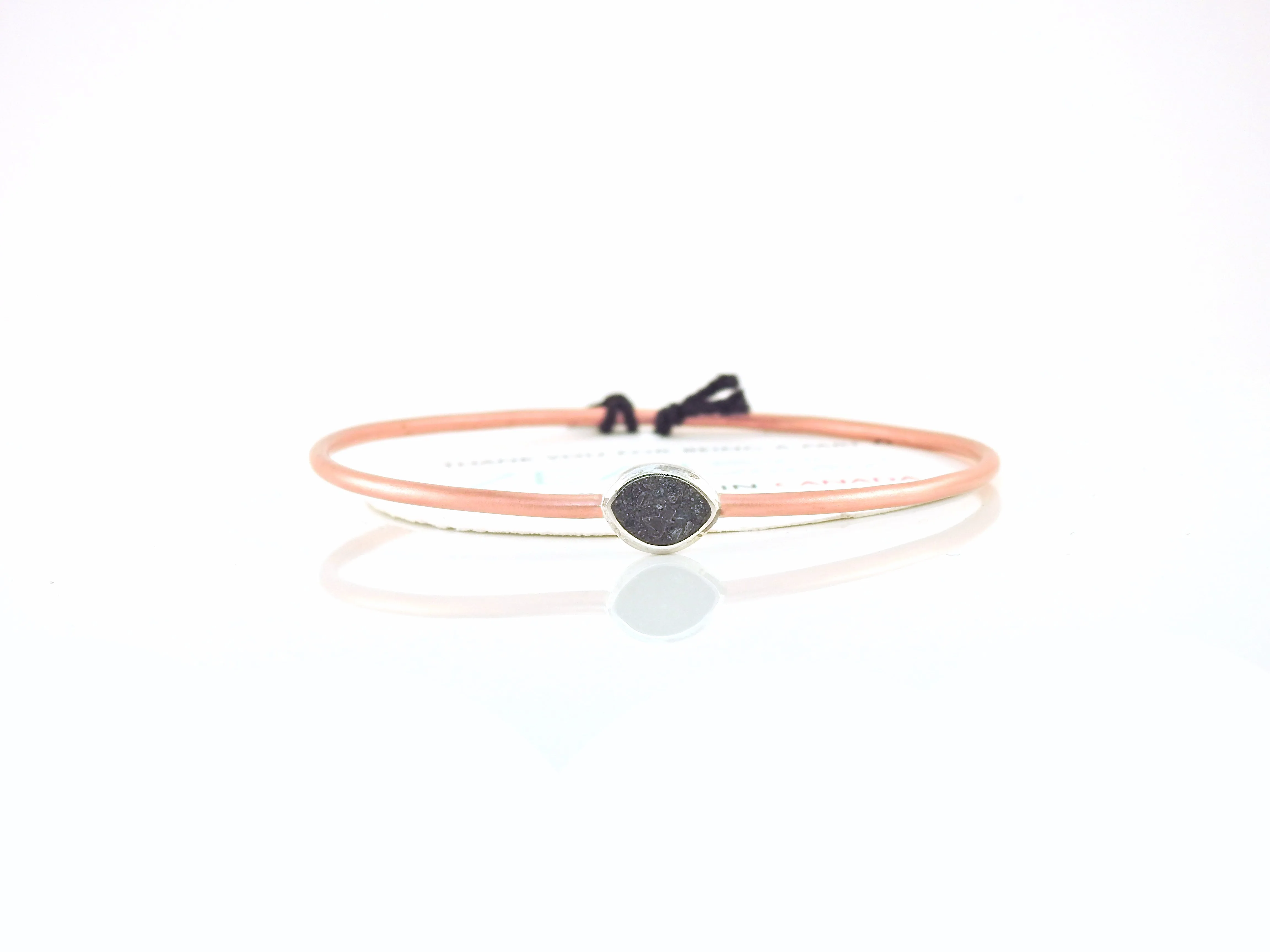 Leaf limestone inlay bangle