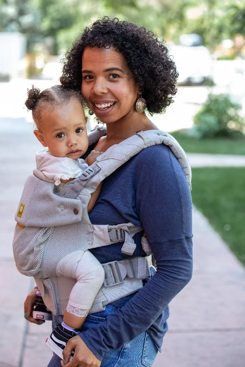 LILLEBaby Serenity All Seasons Carrier