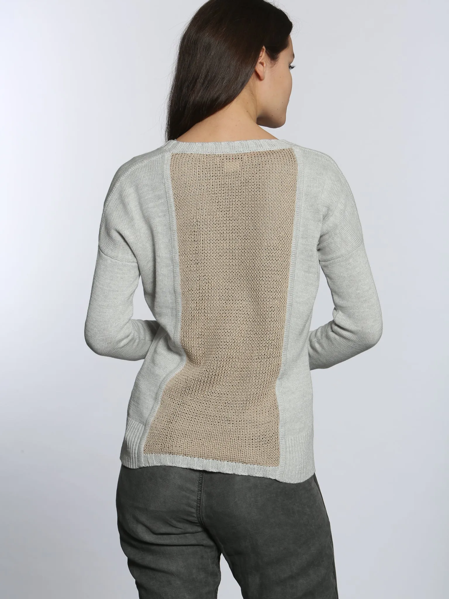 Mesh Back Vee - Cloud