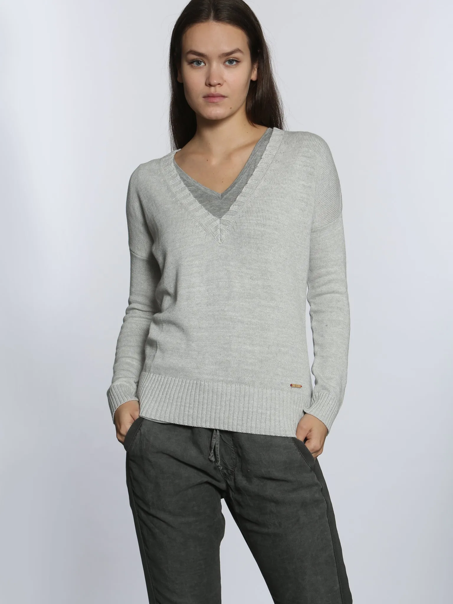 Mesh Back Vee - Cloud
