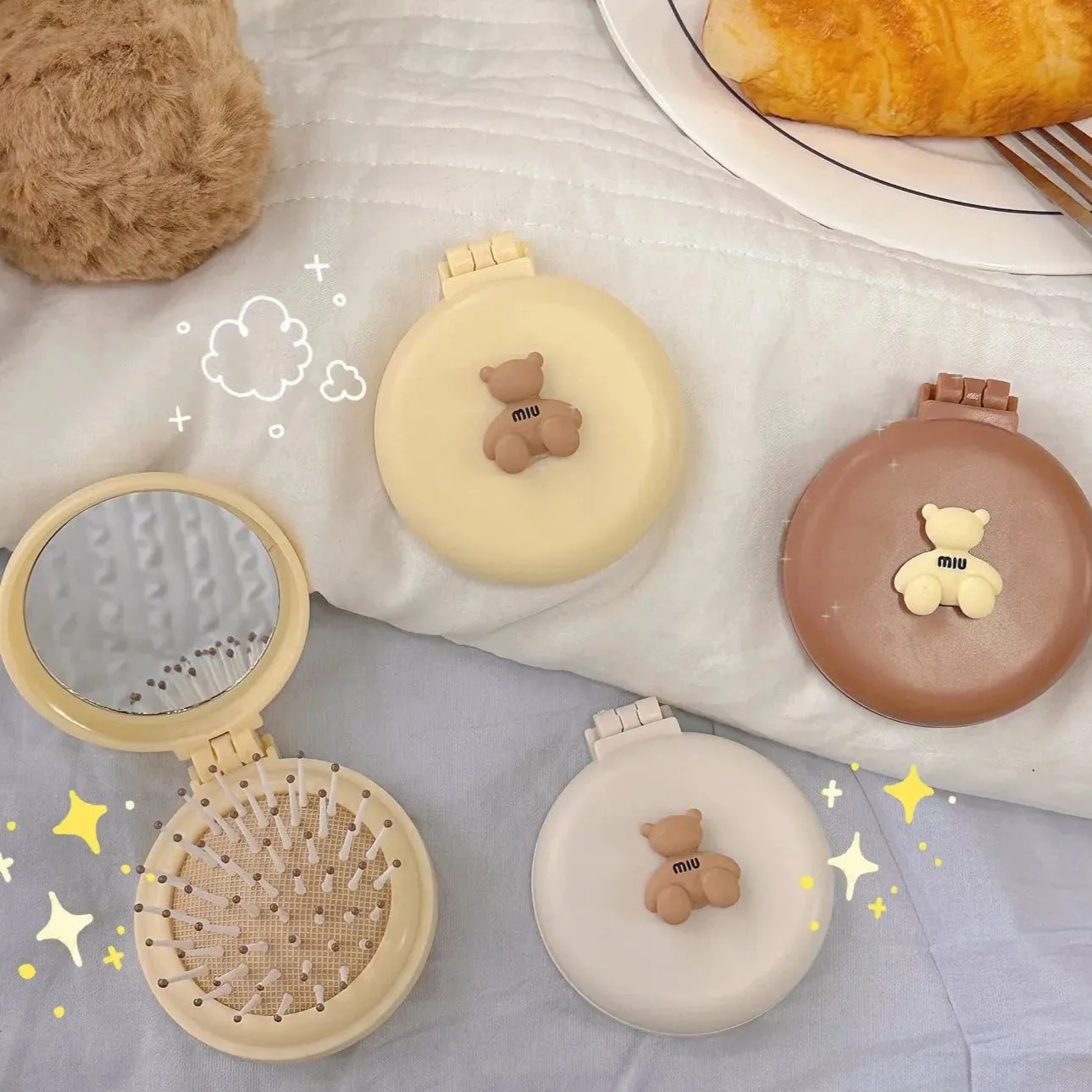 Mini Bear Foldable Head Massage Comb