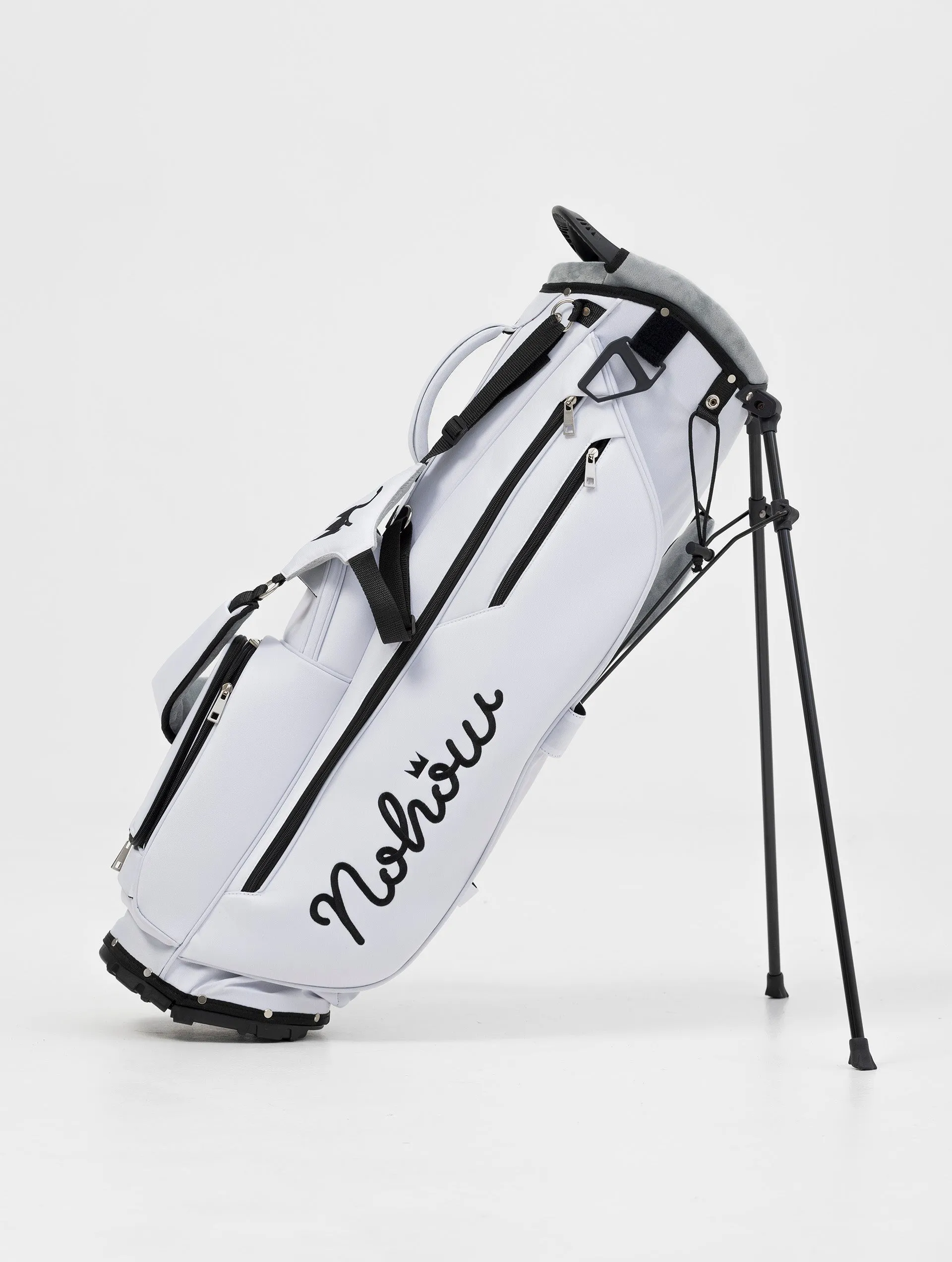 NOHOW MINIMALIST GOLF BAG IN WHITE AND BLACK