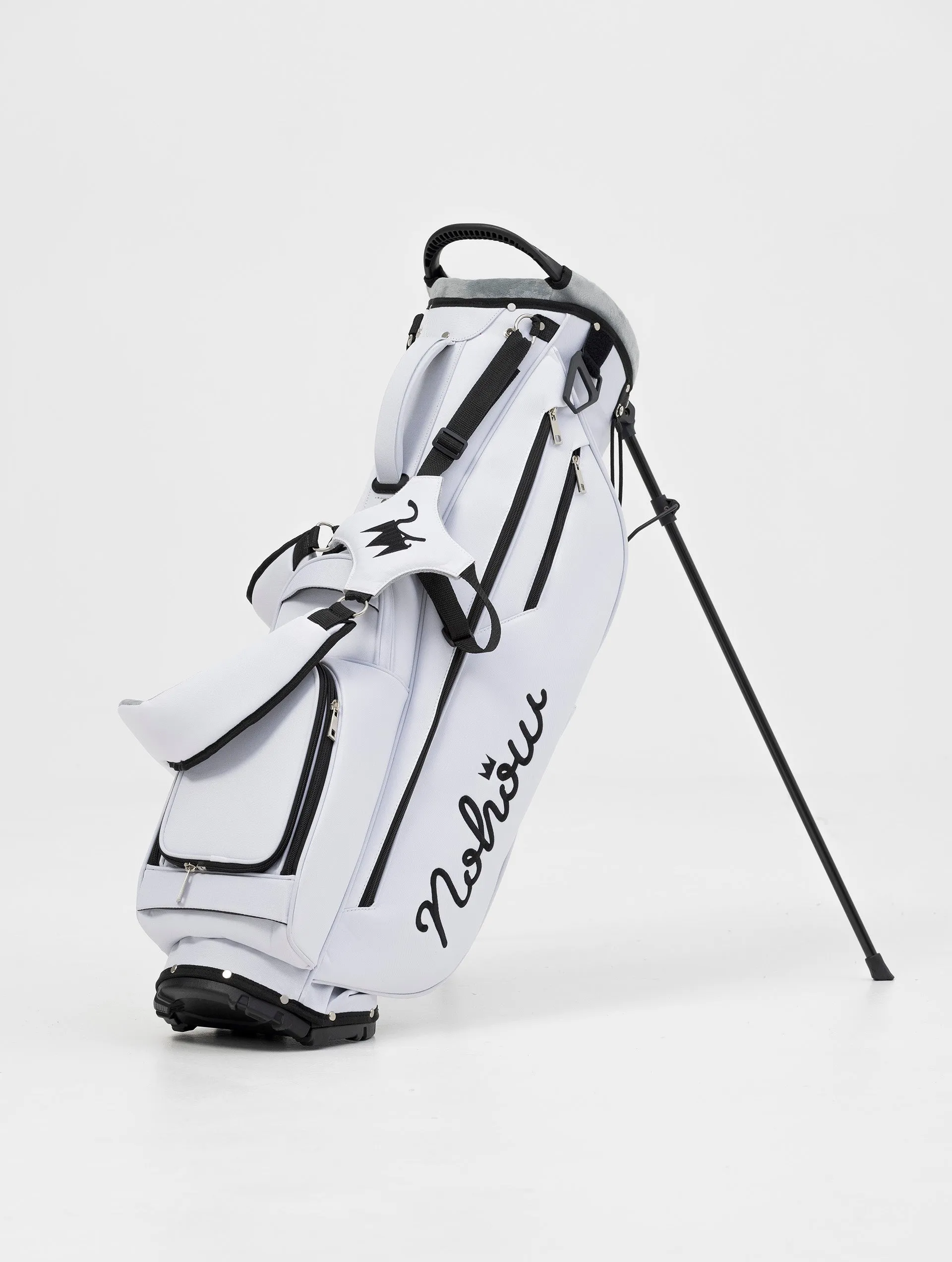 NOHOW MINIMALIST GOLF BAG IN WHITE AND BLACK