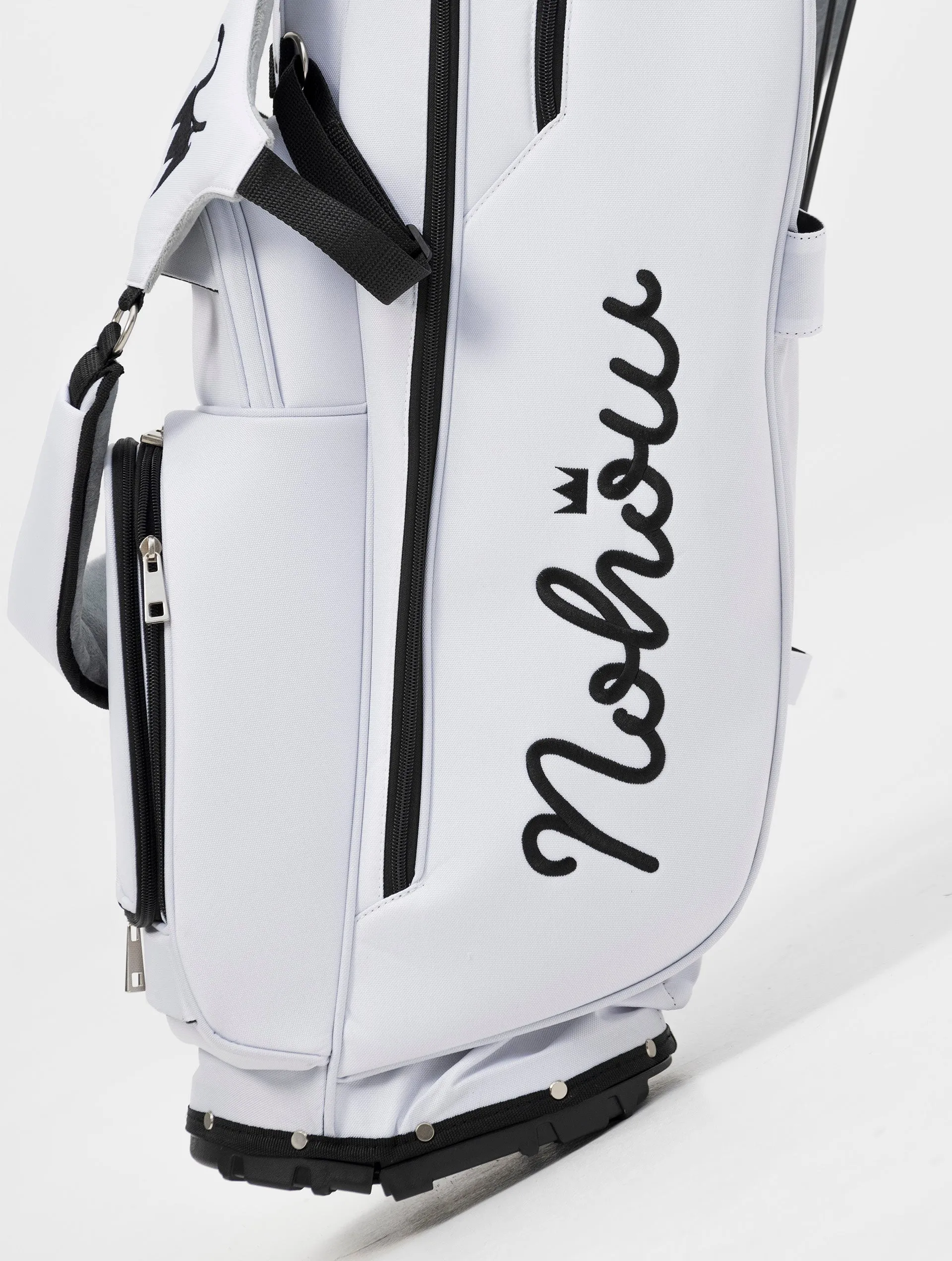 NOHOW MINIMALIST GOLF BAG IN WHITE AND BLACK