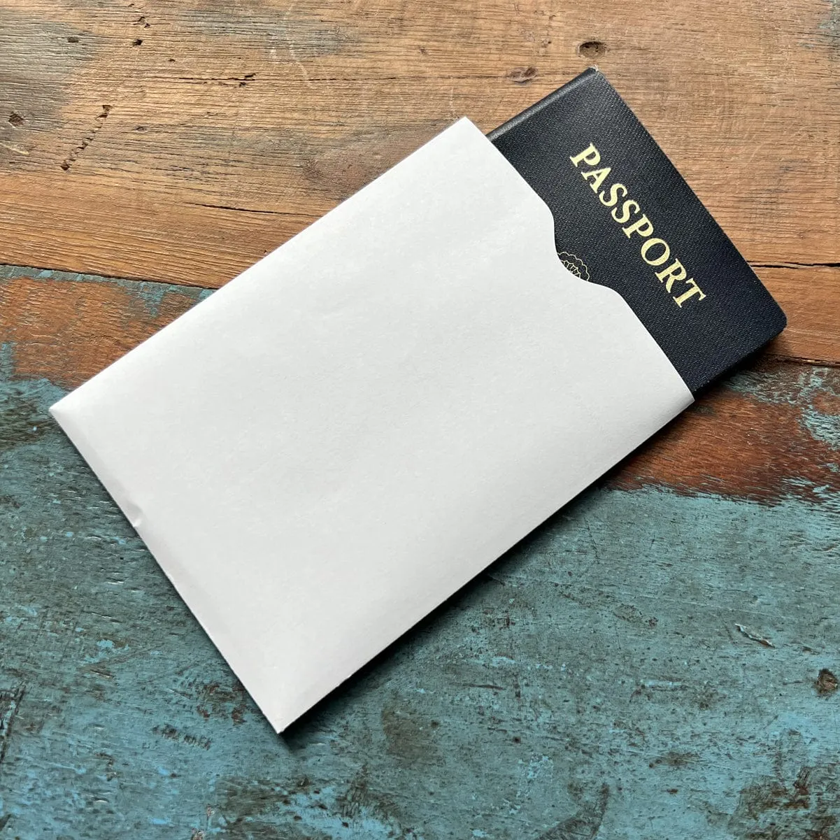 SkimSAFE Shielded RFID Passport Protection Sleeve 153036 (AH-225)