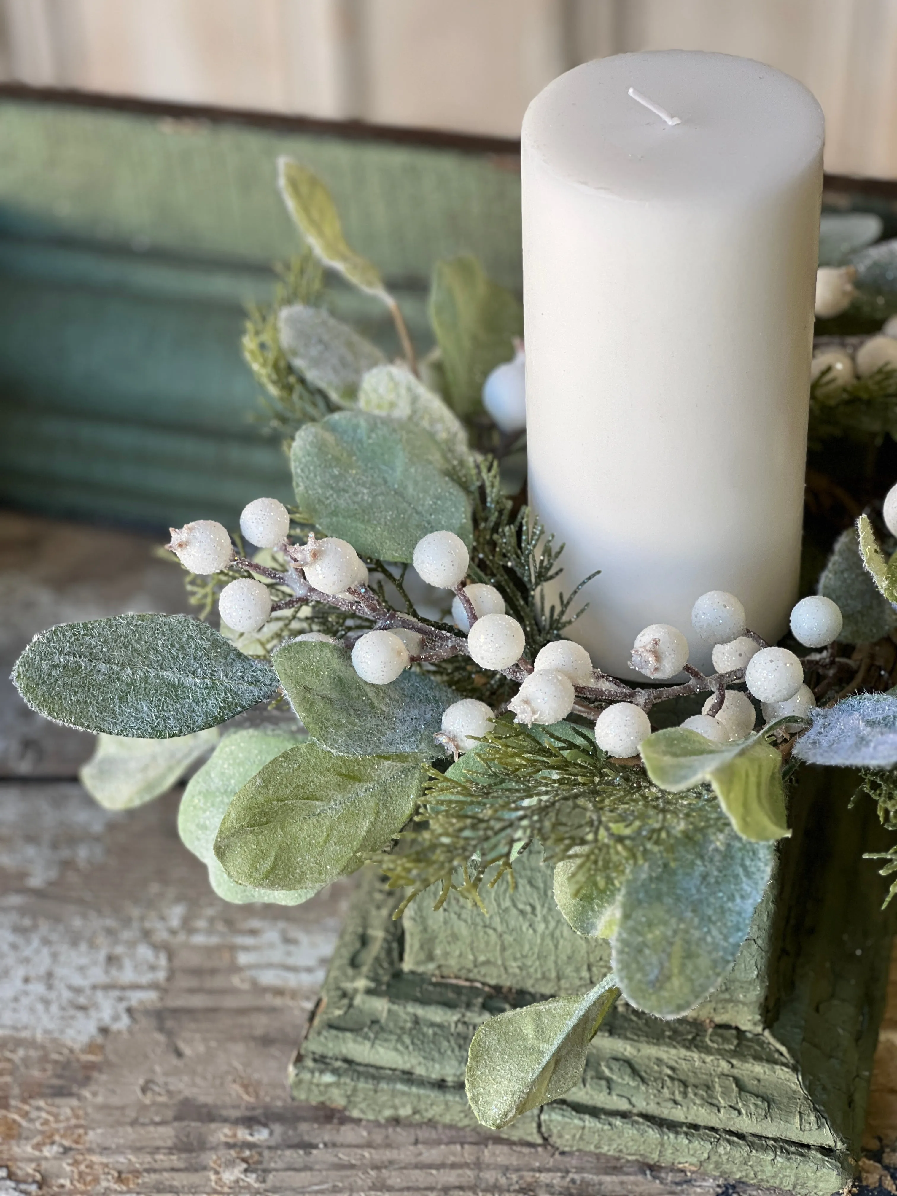 Splash of Splendor Candle Ring | 11"