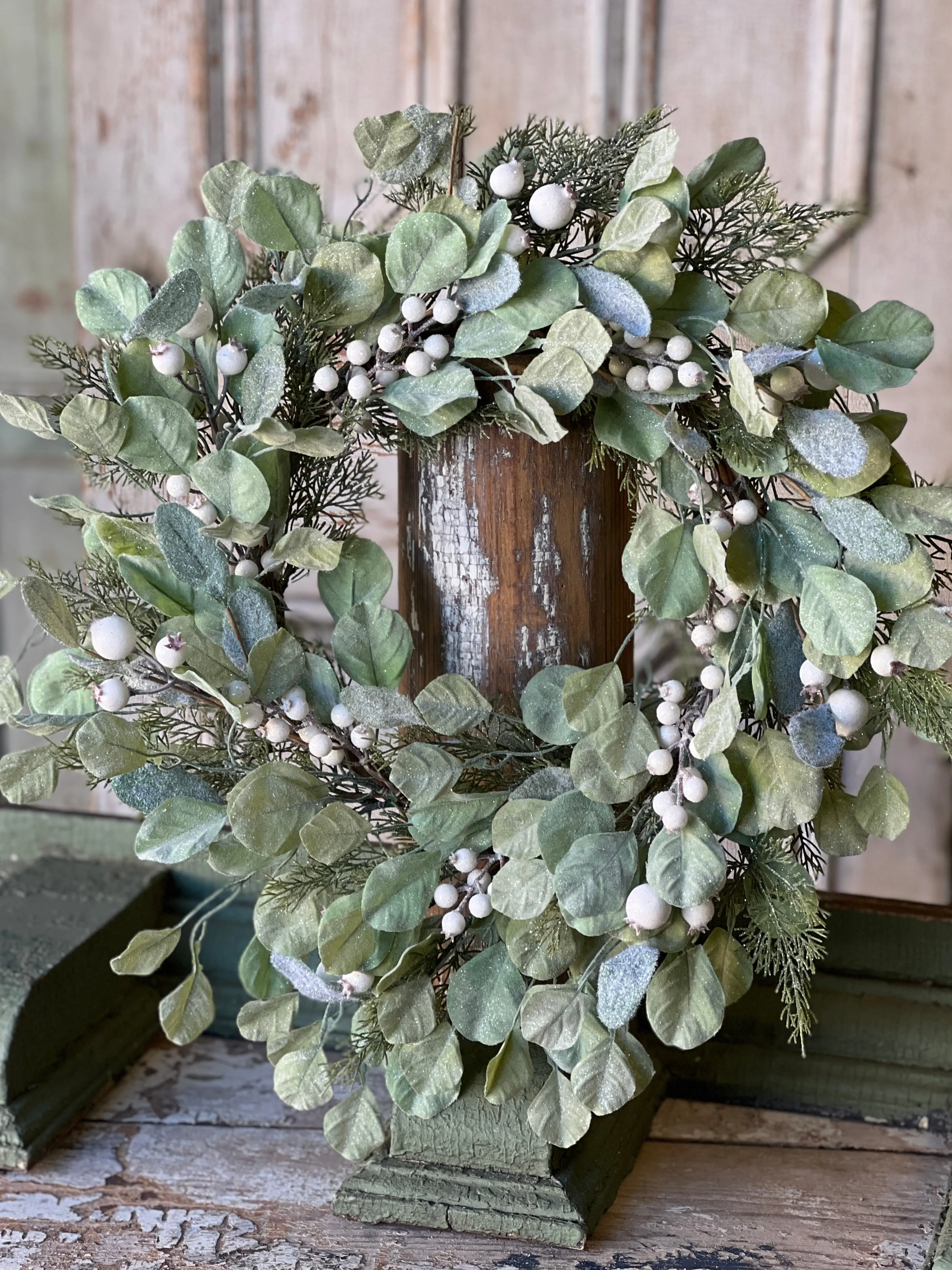 Splash of Splendor Wreath | 24"