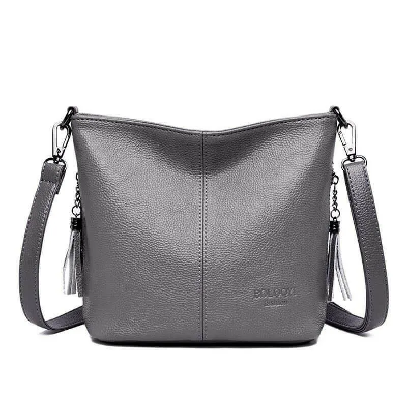The Estrella Leather Shoulder Bag – Stay Organized in Style!