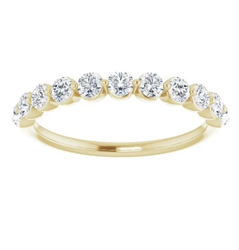 The Maxi Floating Diamond Band