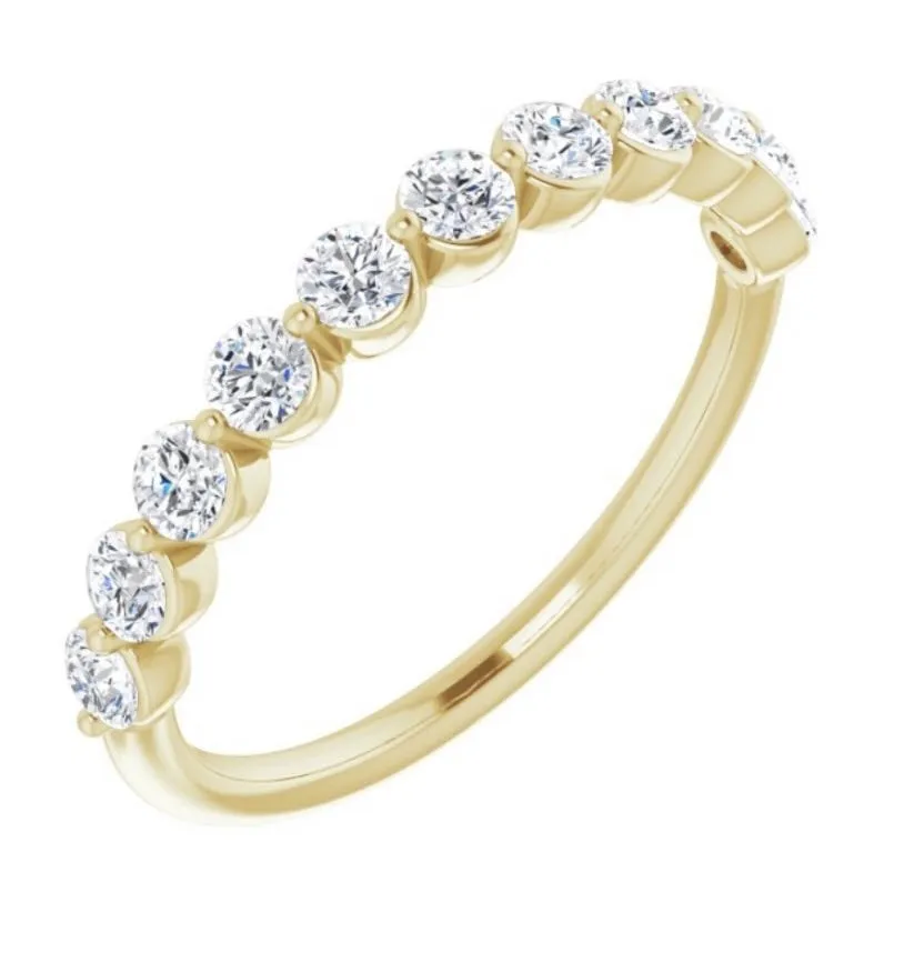 The Maxi Floating Diamond Band