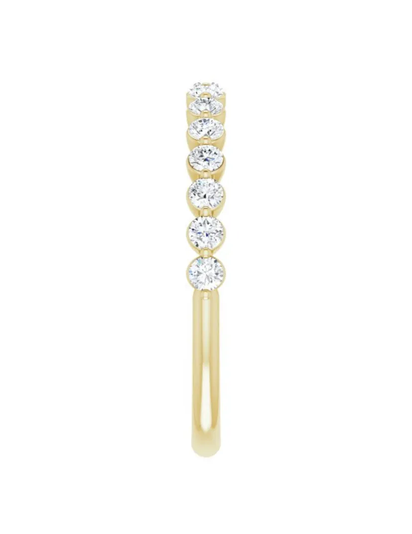 The Mini Floating Diamond Band
