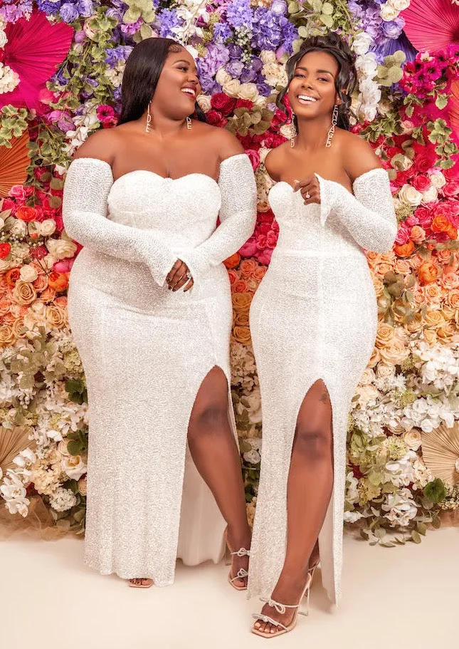 The Tia Bridal Gown & Gloves