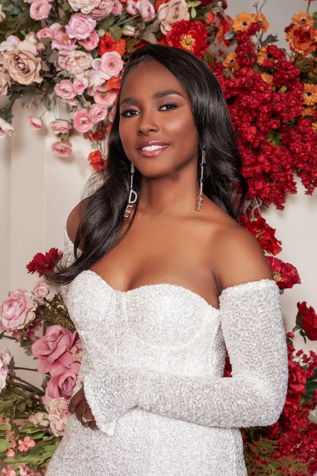 The Tia Bridal Gown & Gloves