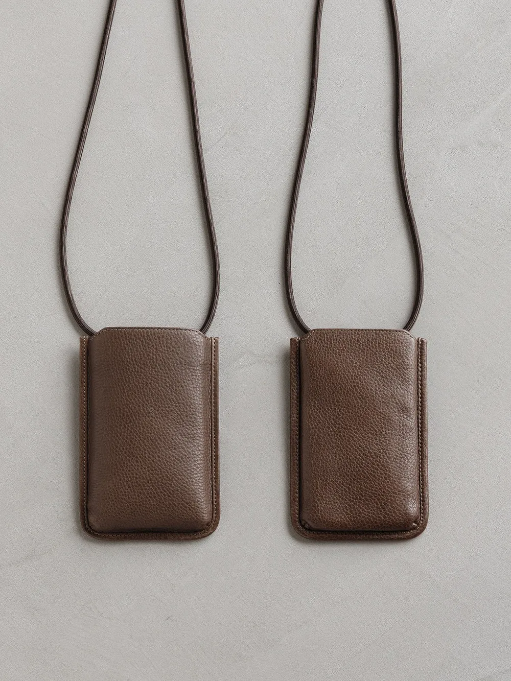 Tone Nume Leather Crossbody Phone Bag