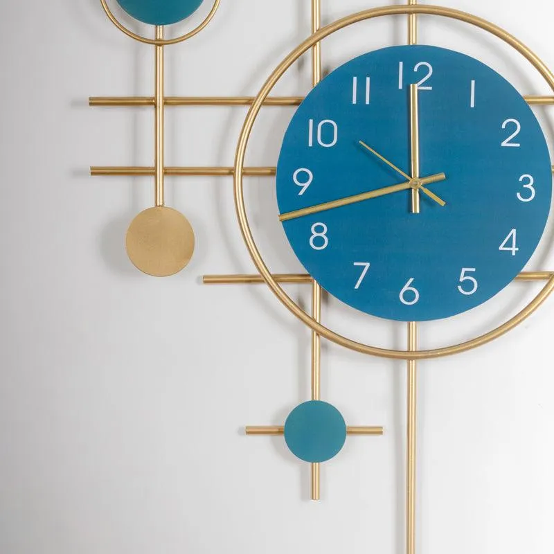 Unique Design Wall Clock