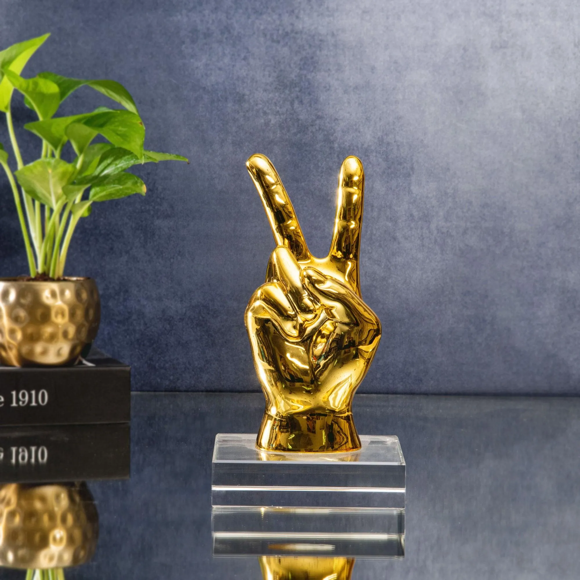 VICTORY SCULPTURE