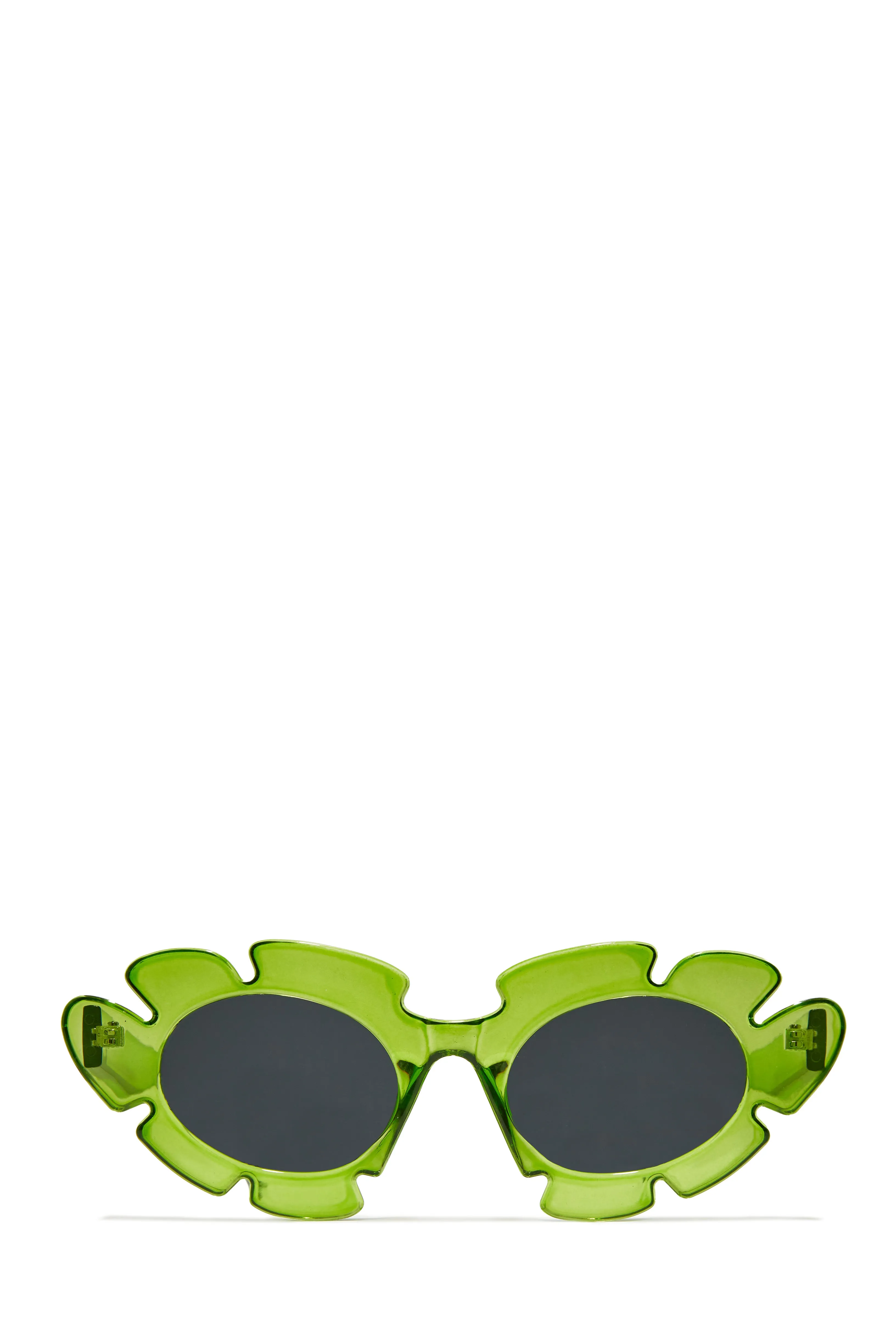 Weekend Flirt Unique Standout Frame Sunglasses - Black