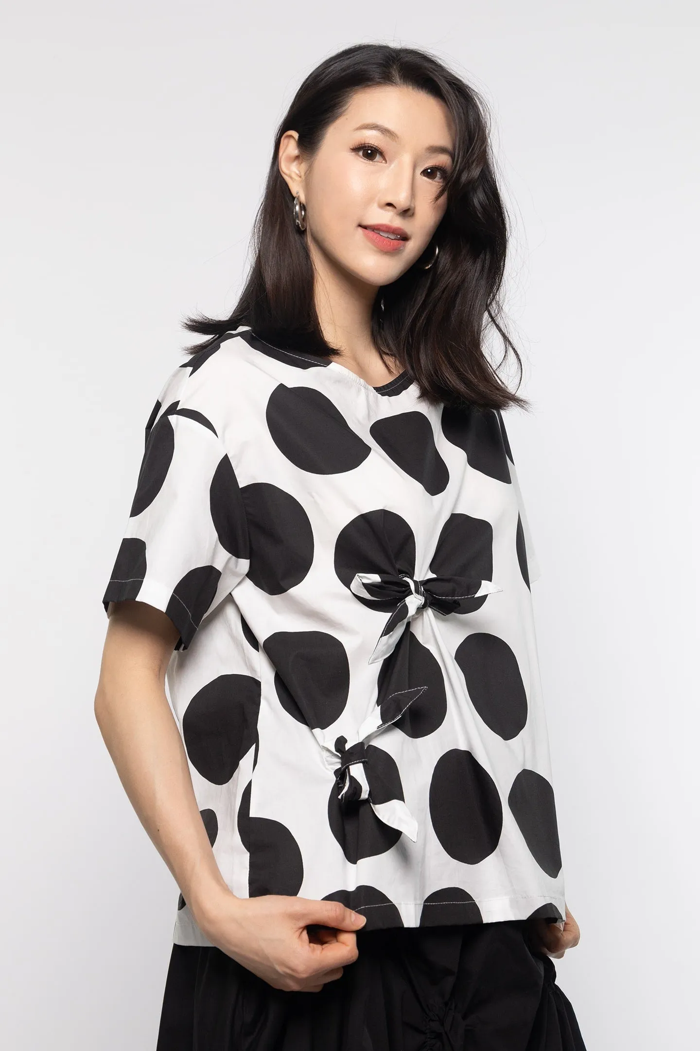 Wilda Top in Unique Circles