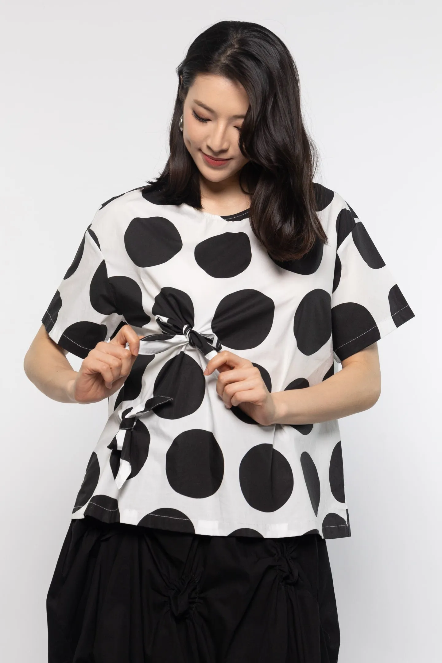 Wilda Top in Unique Circles