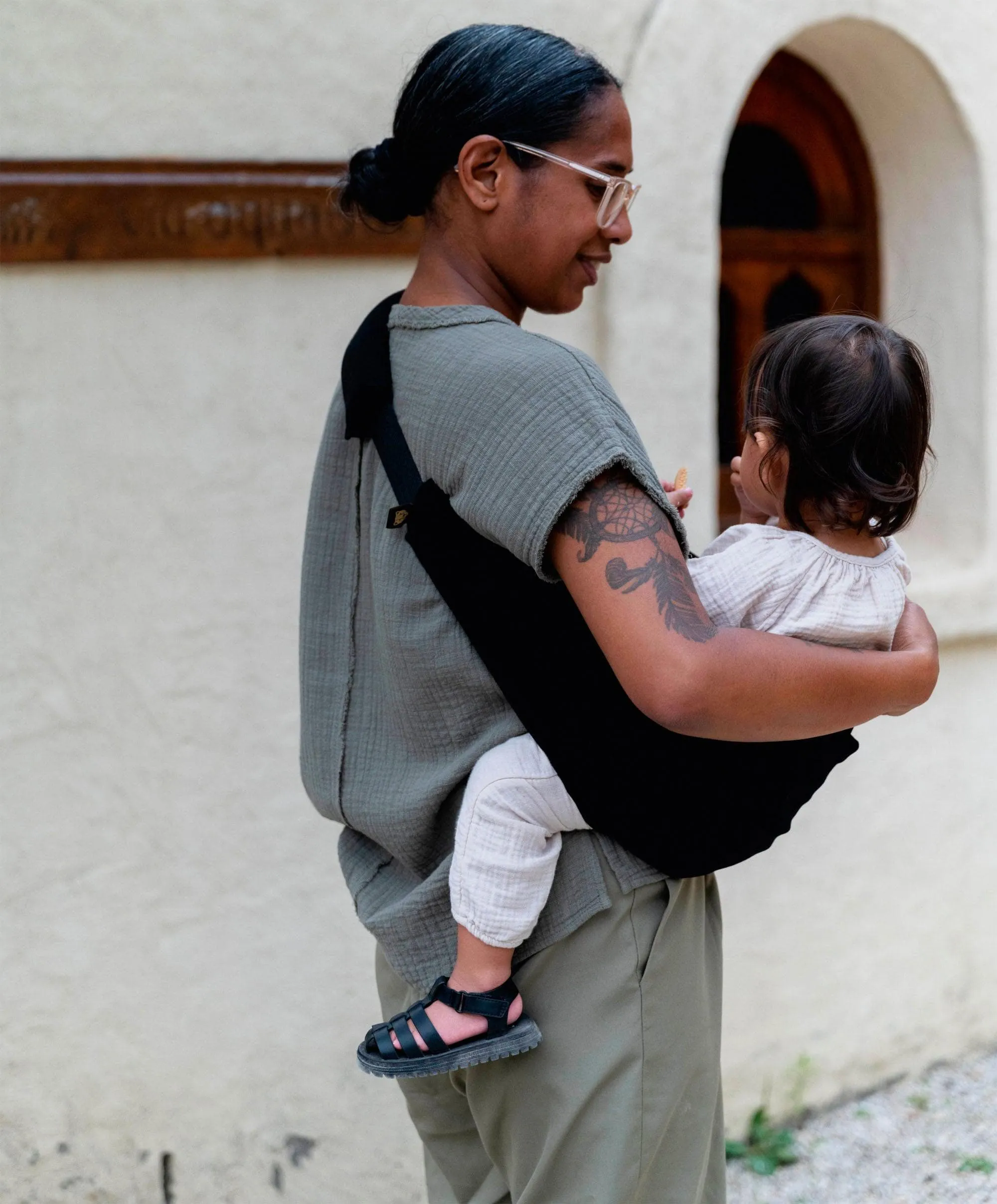 Wildride Toddler Carrier - Black