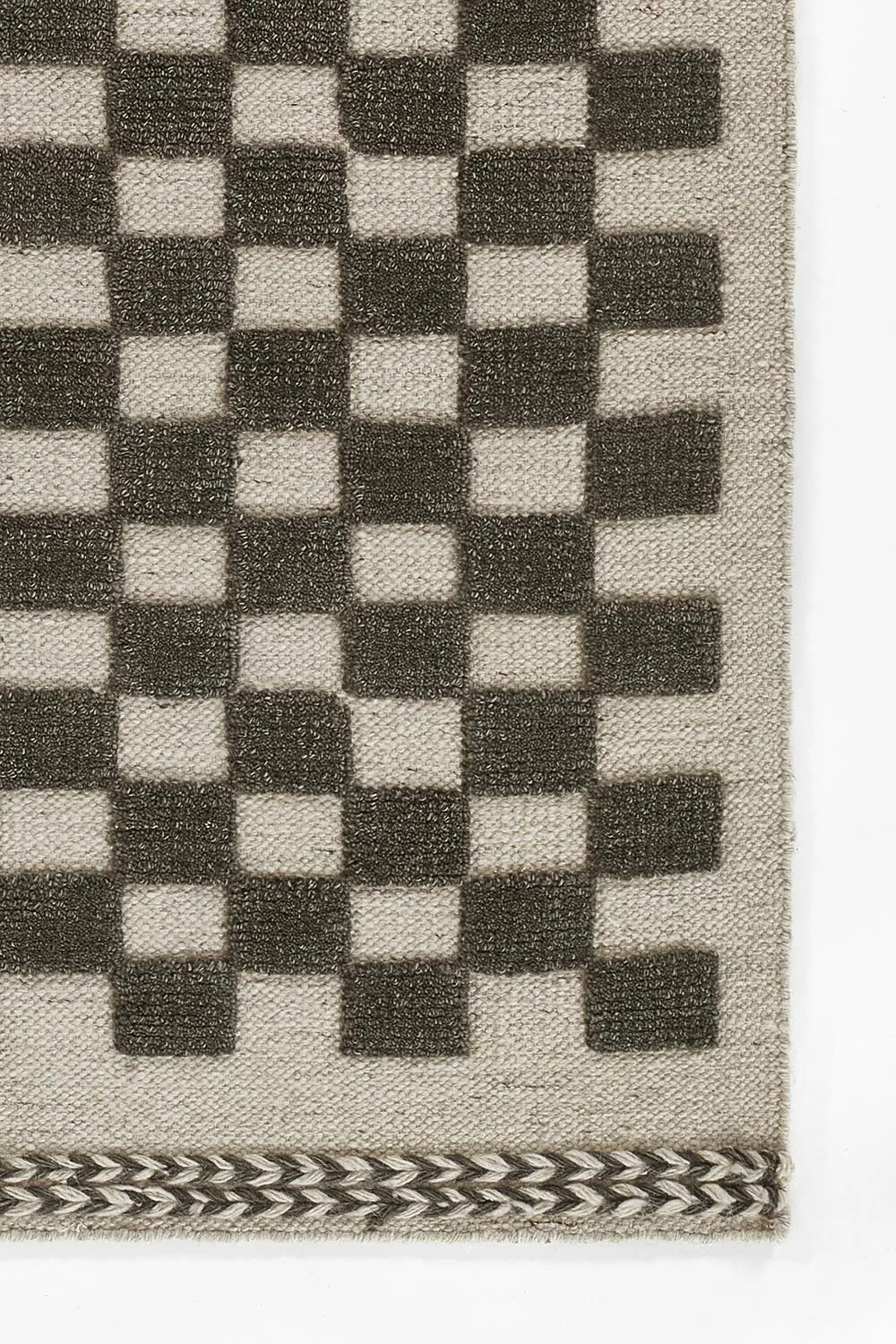 Willa Charcoal Checkerboard Rug